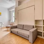 Apartment Sant Ambrogio M2 200metri Centre Of Mailand