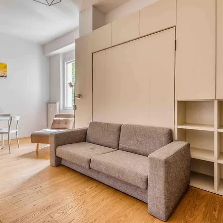 Appartamento Sant Ambrogio M2 200metri Centre Of Milano